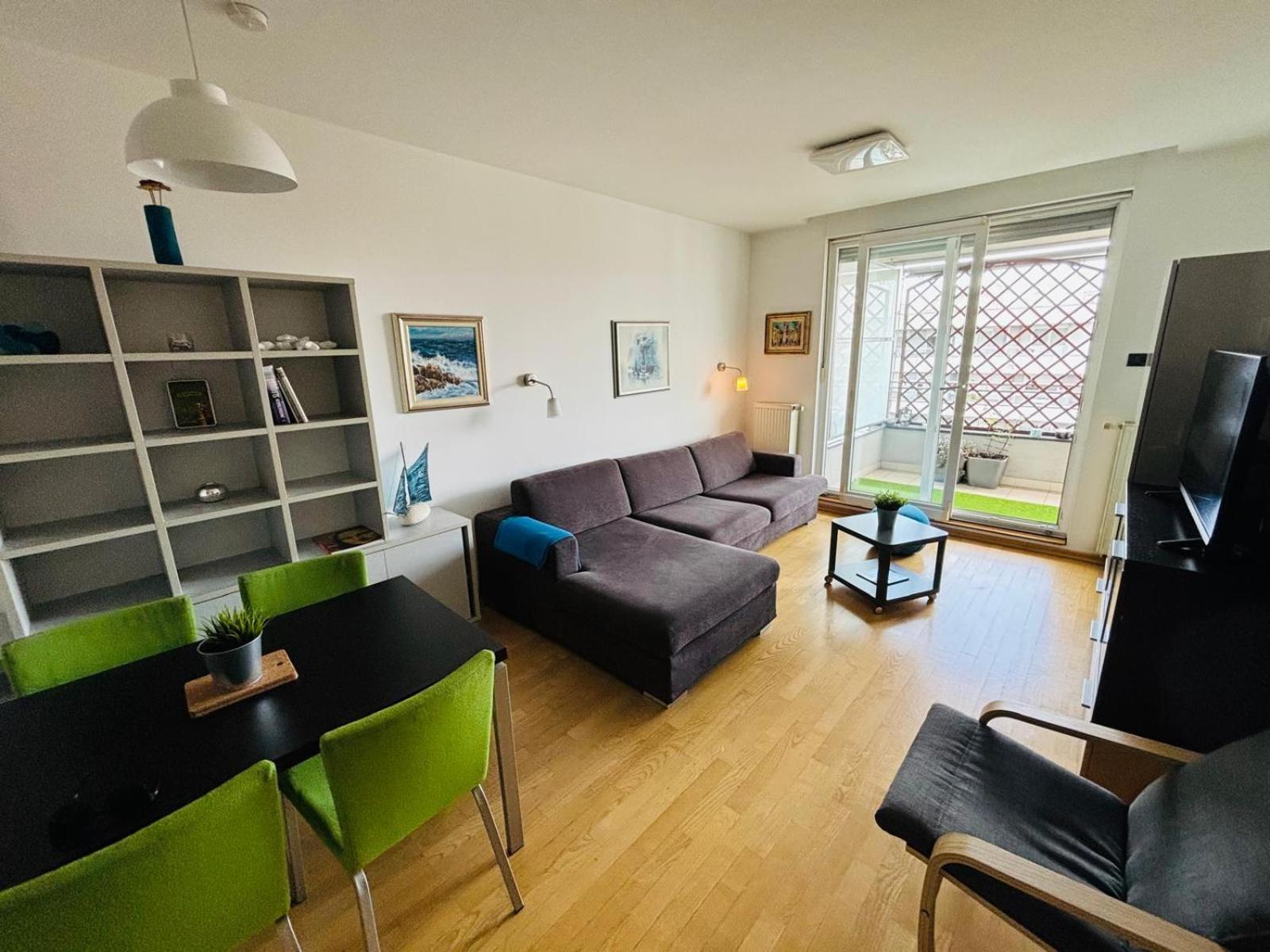 Apartman Vivi Загреб Екстер'єр фото